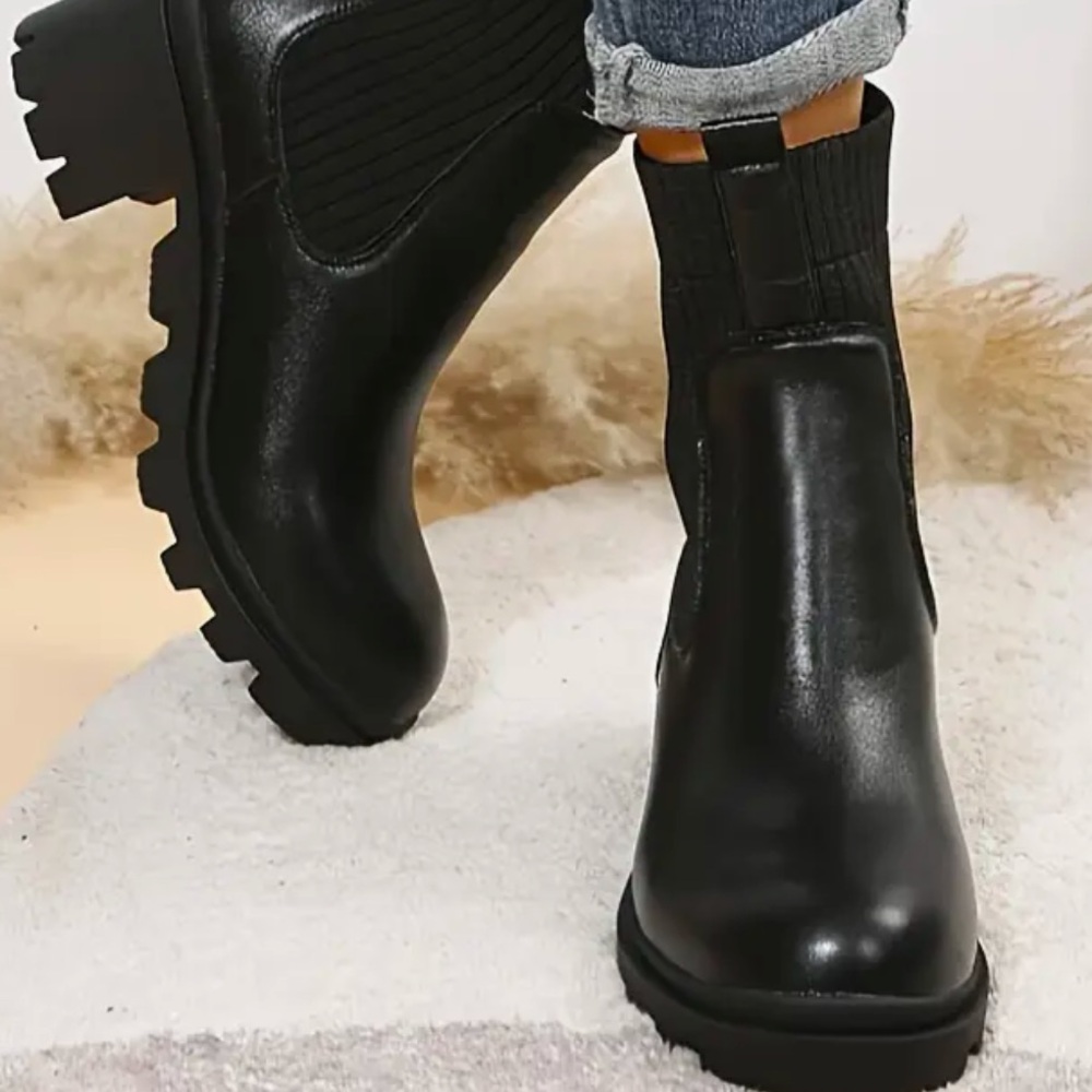90's Black Leather Chunky Ankle Boots for Women